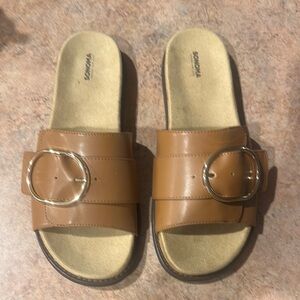Sonoma Brown Sandals with Wide Strap and Circular Buckle